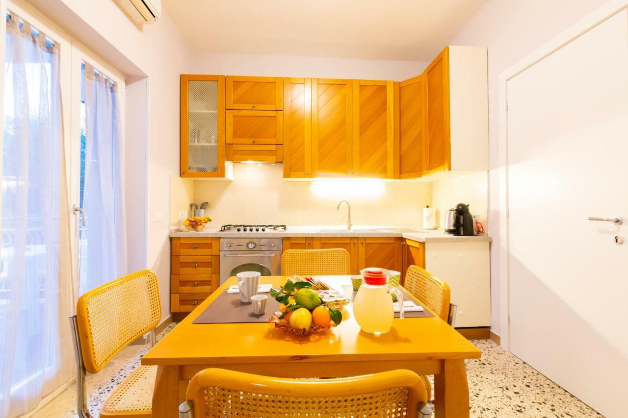 Sorrento'S House Apartment Sant'Agnello Bagian luar foto
